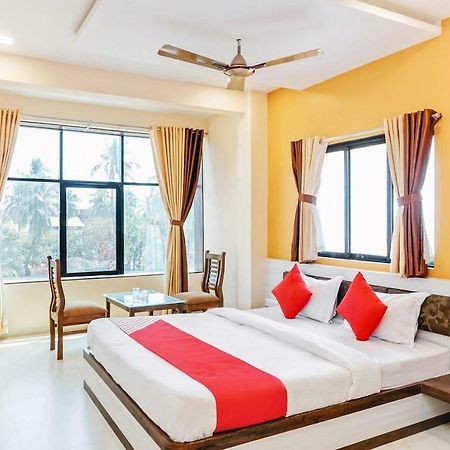 Oyo 29634 Hotel Navalai Pride Ratnāgiri Εξωτερικό φωτογραφία