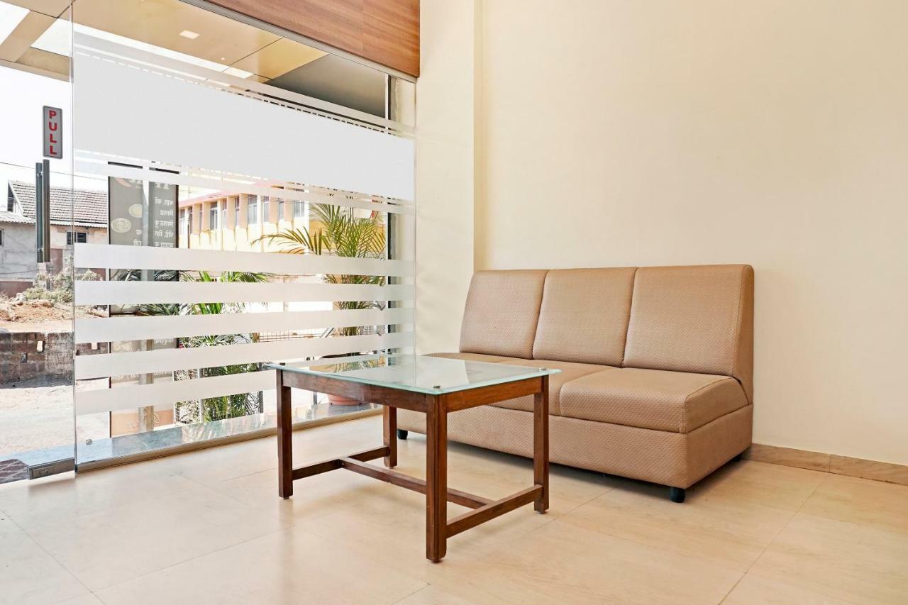 Oyo 29634 Hotel Navalai Pride Ratnāgiri Εξωτερικό φωτογραφία