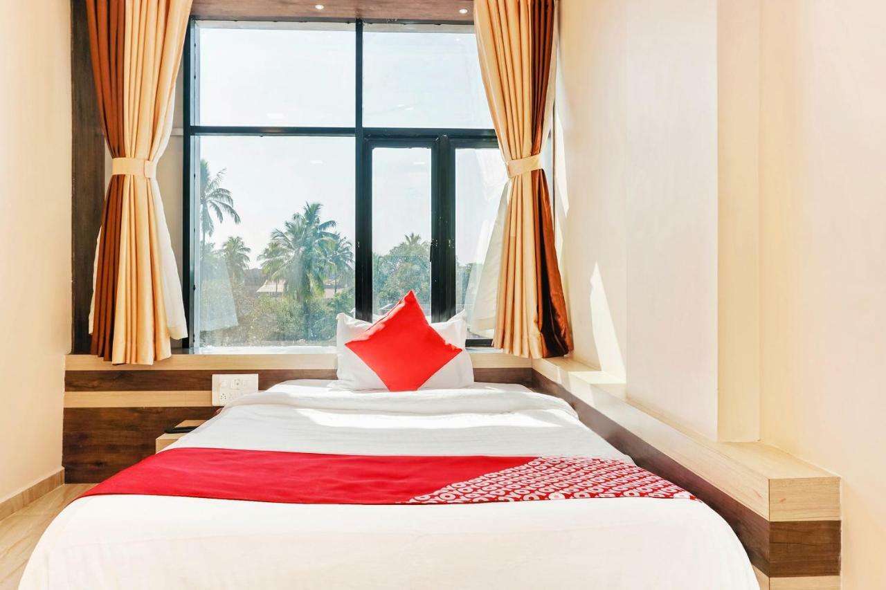 Oyo 29634 Hotel Navalai Pride Ratnāgiri Εξωτερικό φωτογραφία