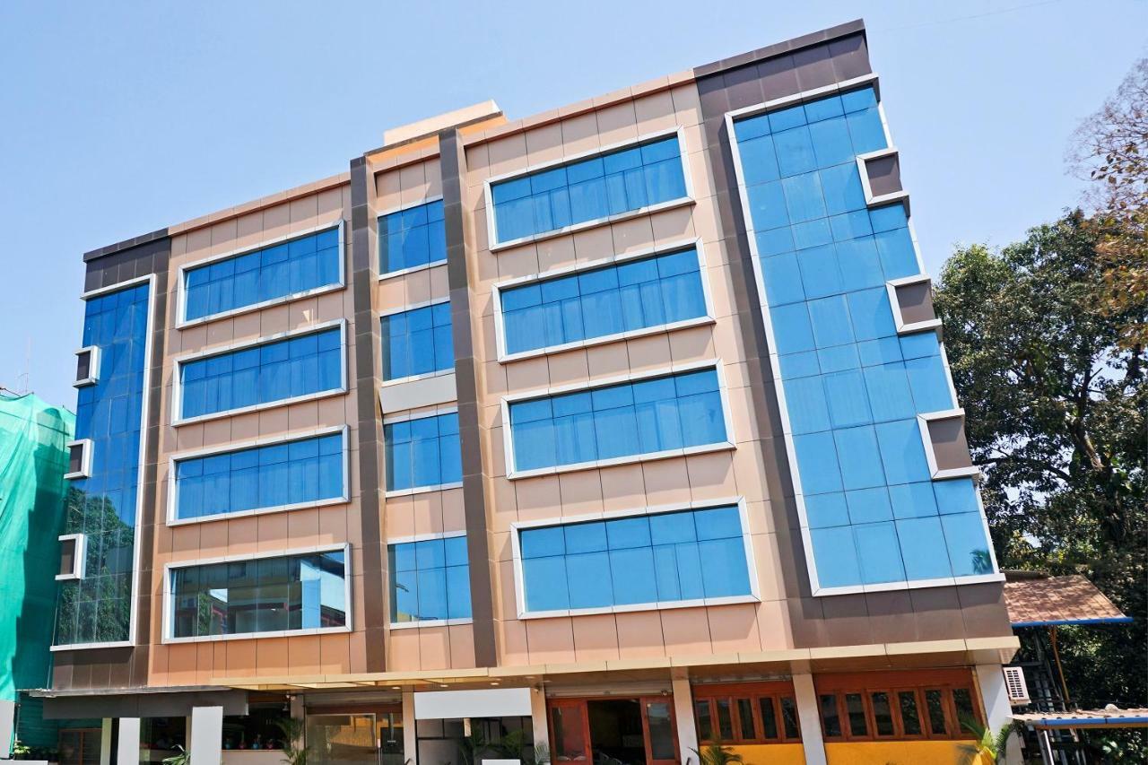 Oyo 29634 Hotel Navalai Pride Ratnāgiri Εξωτερικό φωτογραφία
